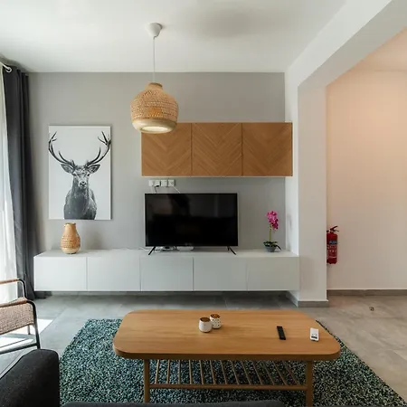 Apartman Kition - Location *